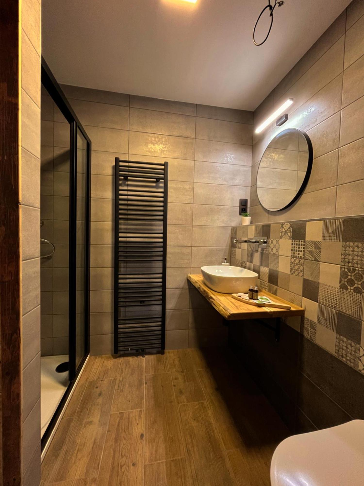 Chata Pod Houbovym Vrchem 2 Horní Planá المظهر الخارجي الصورة